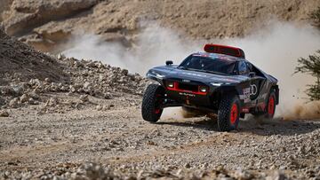 202 Sainz Carlos (spa), Cruz Lucas (spa), Team Audi Sport, Audi RS Q e-tron, Auto FIA T1/T2, action during the Stage 6 of the Dakar Rally 2022 around Riyadh, on January 7th 2022 in Riyadh, Saudi Arabia - Photo Gigi Soldano / DPPI
 AFP7 
 07/01/2022 ONLY FOR USE IN SPAIN