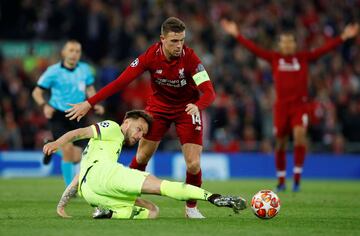 Jordan Henderson e Ivan Rakitic.