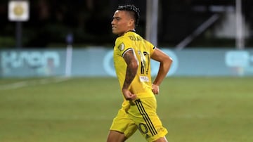 Columbus Crew fichó al “Chino” y de inmediato se convirtió en líder y pieza clave para el último título de liga del club. Columbus pagó 8 millones de dólares a Tigres.