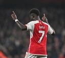 Bukayo Saka sigue batiendo cifras con el Arsenal