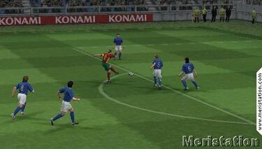 PES 5 PSP en otoño en Europa