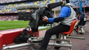 El Barcelona cambia su operador televisivo un año antes de que la LFP negocie en bloque los derechos de la Liga.