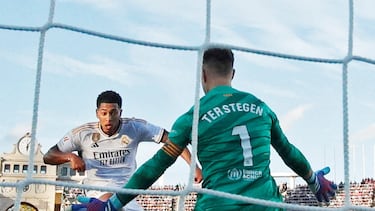 Soccer Football - LaLiga - FC Barcelona v Real Madrid - Estadi Olimpic Lluis Companys, Barcelona, Spain - October 28, 2023 Real Madrid's Jude Bellingham scores their second goal REUTERS/Albert Gea