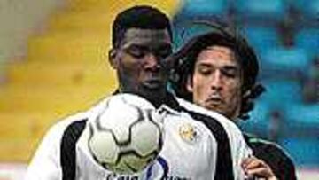 <B>CON OLFATO</B>. Makukula suma esta temporada 17 goles con la Unión.