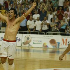 ¿Qué fue de Paulo Roberto 'Maravilla', la leyenda que llevó el fútbol sala a otro nivel?