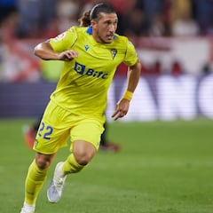 Pacha alerta del peligro de enfrentarse a un Elche casi salvado