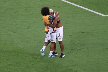 Marcelo celebra la Copa Libertadores con sus compañeros.