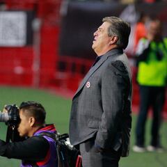 El estadio Caliente, un dolor de cabeza para Miguel Herrera