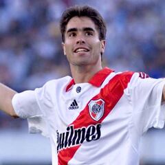 Juan Pablo Angel recuerda uno de sus mejores goles con River