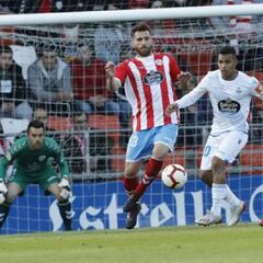 El Lugo se lleva el derbi con polémica y un golazo de Lazo
