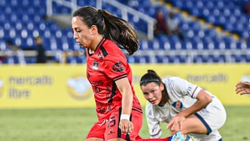 Sara Martínez sufre lesión de ligamento cruzado anterior y se pierde el resto de la Copa Libertadores Femenina.