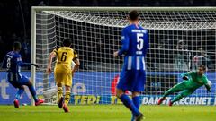 Reus mantiene al Dortmund en la lucha por la Bundesliga