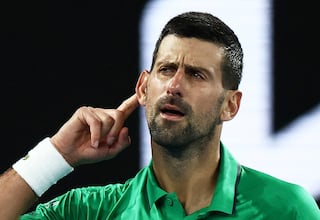 Djokovic, a cuartos sin jugar por la renuncia de Mensik