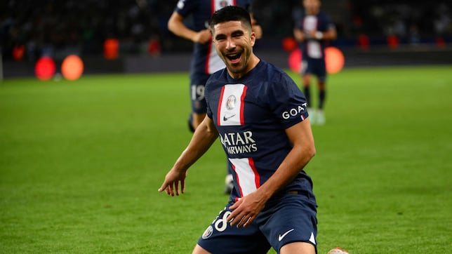 La Real Sociedad ultima la cesión de Carlos Soler por una temporada