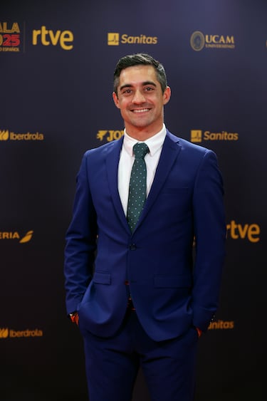 El patinador artístico Javier Fernández a su llegada a la Gala del Comité Olímpico Español.