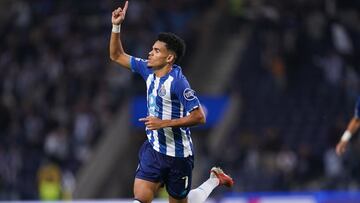 Luis Díaz, extremo del Porto de Portugal, fue considerado el mejor jugador del mes de la Liga portuguesa por los entrenadores de la competencia