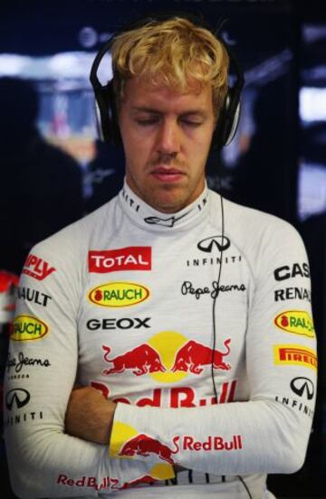 Vettel, concentrado antes de salir a pista.