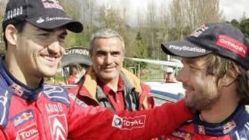<b>DOBLETE.</b> El piloto francés de Ford Sebastián Loeb ha conseguido el triunfo en el Rally de Nueva Zelanda, seguido de su compañero de equipo, el español Dani Sordo.