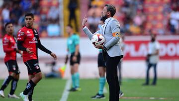Diego Cocca Atlas head Coach during the game Necaxa vs Atlas, corresponding to the 17th round match of the Torneo Guard1anes Clausura 2021 of the Liga BBVA MX, at Victoria Stadium, on April 30, 2021.
<br><br>
Diego Cocca Director Tecnico de Atlas durante el partido Necaxa vs Atlas correspondiente a la Jornada 17 del Torneo Clausura Guard1anes 2021 de la Liga BBVA MX, en el Estadio Victoria, el 30 de Abril de 2021.