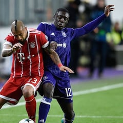 Bayern de Vidal gana sin brillar en Bélgica