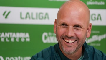 José Alberto, entrenador del Racing.