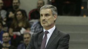 La ACB otorga la Insignia de Oro a Abós a título póstumo