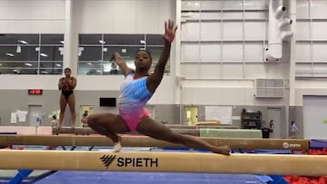 La última barbaridad de Simone Biles sobre la barra