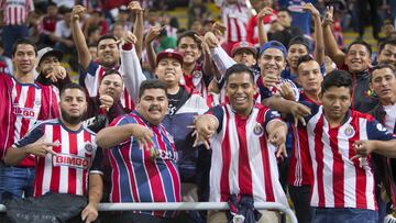 Muere aficionado de Chivas tras partido ante Pumas