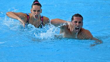 Emma Garcia y Dennis González, en dúo mixto.