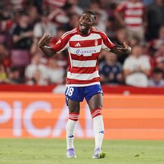 Hongla, el primero en salir