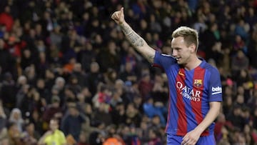 Ivan Rakitic has agreed a contract extension with Barcelona, taking him to June 2021.