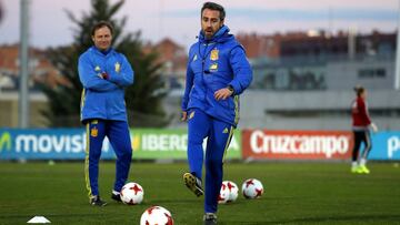 Jorge Vilda junto al preparador físico, Javier Velázquez.