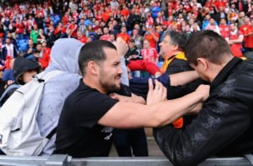 Incidentes entre los hinchas de Liverpool y Sevilla en Basilea