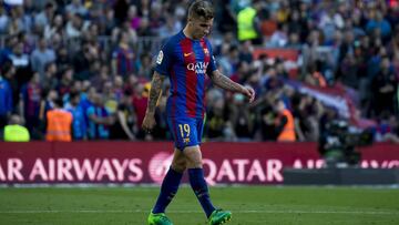 Lucas Digne durante un partido con el FC Barcelona.