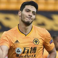 Raúl Jiménez: Wolves striker could be loaned to Juventus