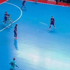 No fue Ricardinho, pero podría llevar su firma: el misil de Ortiz que le dio el triunfo al Inter