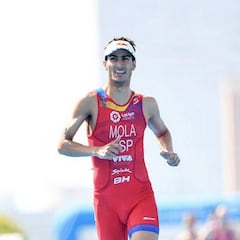 Mola volvió a ganar y acaricia el tercer título mundial