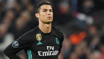 Cristiano Ronaldo: Juventus to seal deal "in coming hours"