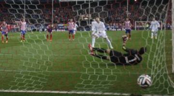 0-1. Penalti de Manquillo que derriba a Cristiano Ronaldo.