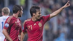 España aplacó los miedos con el liderato