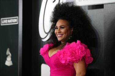 Georgina deslumbra en la gala los Latin Recording Academy