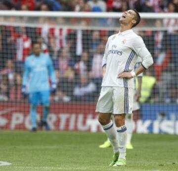 Cristiano Ronaldo tras el 1-1 de Aduriz. 