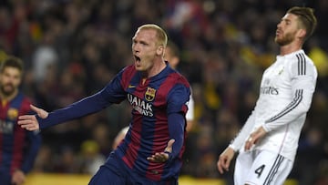 De levantar el triplete con el Barça a trabajar en una tienda de deportes