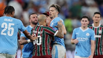 Felipe Melo y Jack Grealish, jugadores de Fluminense y Manchester City, se enzarzan tras la final del Mundial de Clubes.