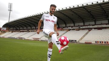 Pelayo Novo con el Albacete.