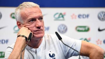 France's national football team head coach Didier Deschamps gives a press conference in Clairefontaine-en-Yvelines on May 23, 2018, on the first day of the team's training camp for the upcoming FIFA World Cup 2018. / AFP PHOTO / FRANCK FIFE