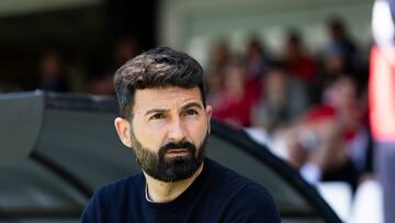 Romo, antes de iniciarse el choque ante el Granada CF.