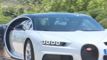 Benzema acude al entrenamiento con el coche más exclusivo de toda su colección