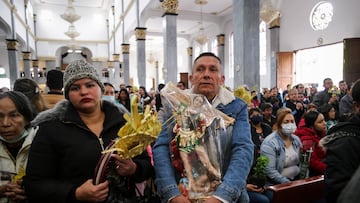 Celebración del domingo de Ramos da inicio a la Semana Santa en la iglesia del 20 de Julio. (Colprensa - Mariano Vimos)