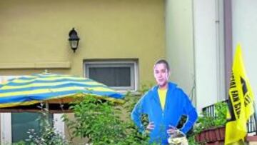 <b>OMNIPRESENTE. </b>Reproducciones de Valentino se encuentran por todo el pueblo... hasta con regadera.